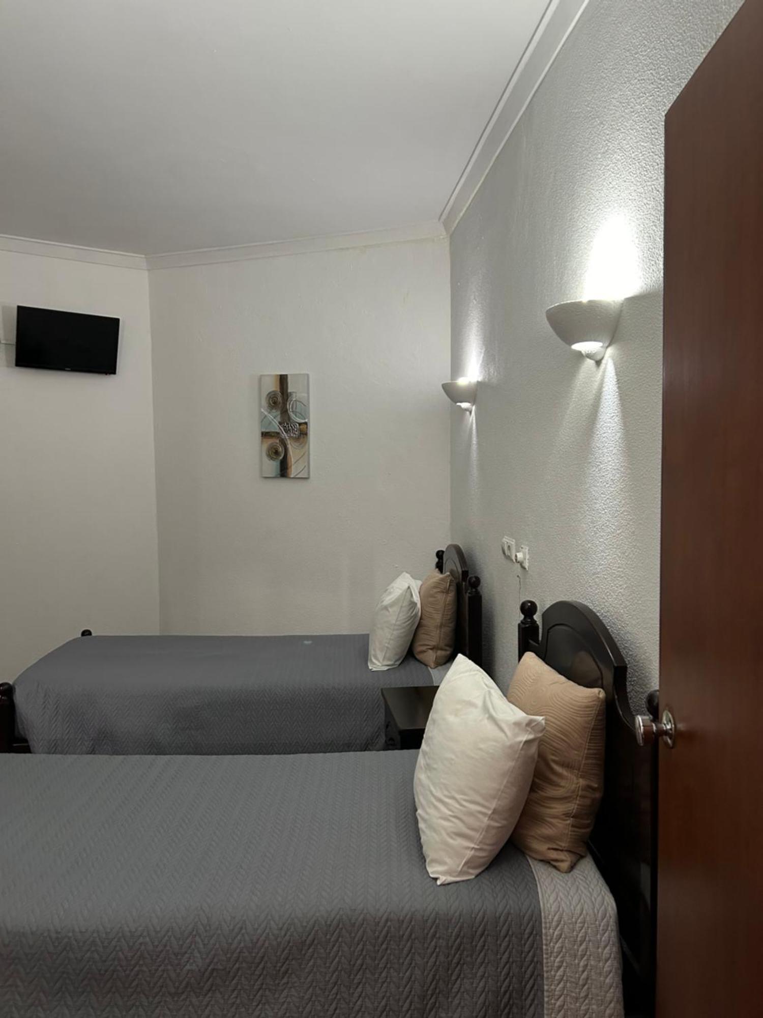 Copacabana Residencial Коста да Капарика Екстериор снимка